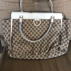 GUCCI SHOULDER BAG
